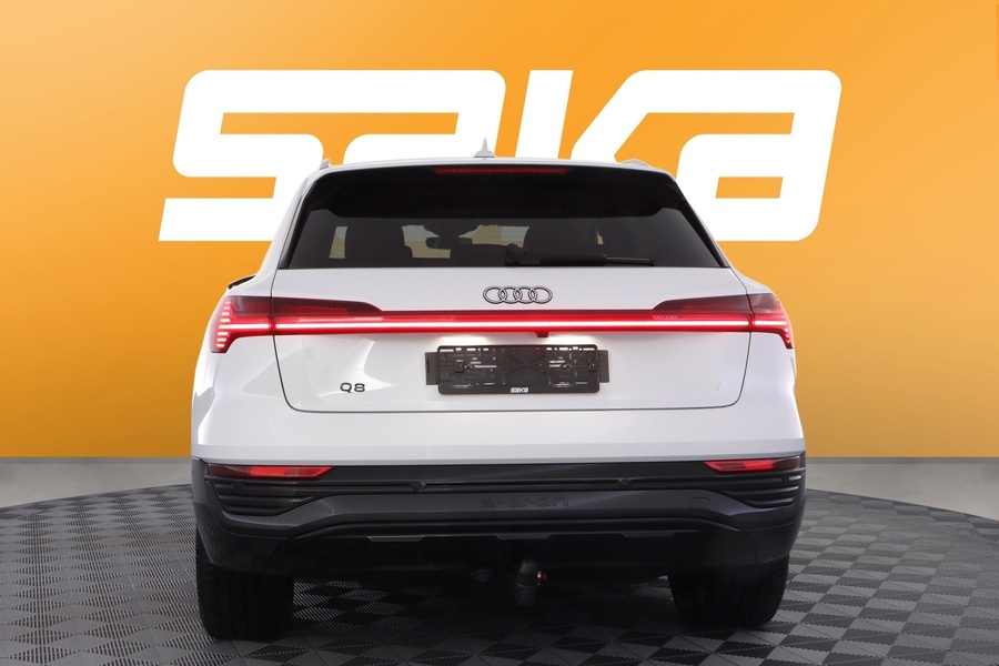 Audi Q8 e-tron vaihtoauto