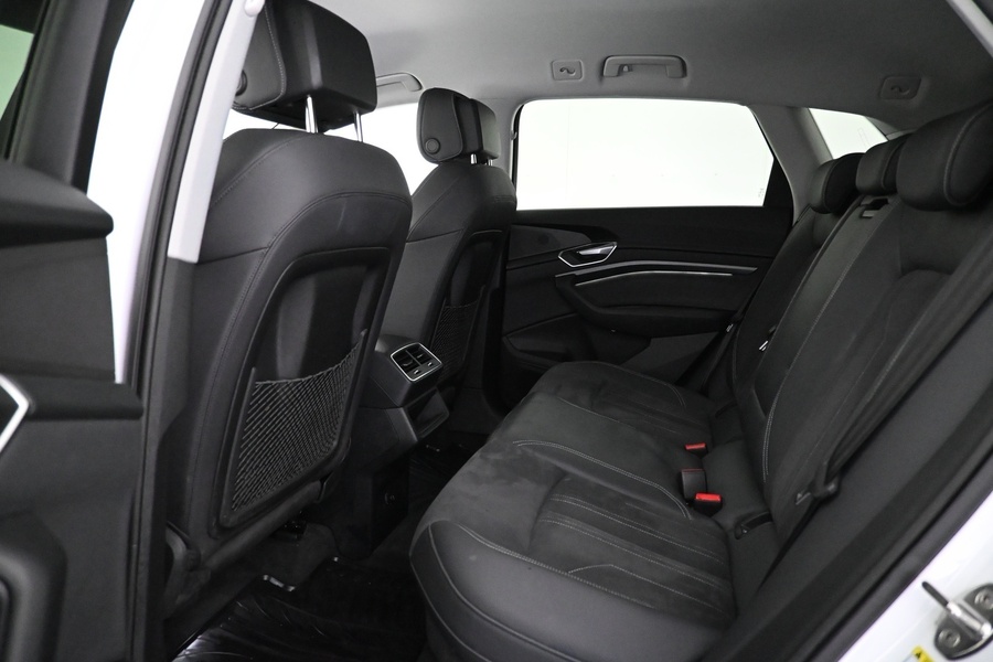 Audi Q8 e-tron vaihtoauto