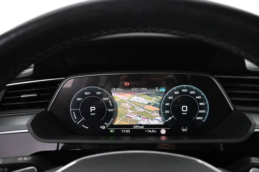 Audi Q8 e-tron vaihtoauto