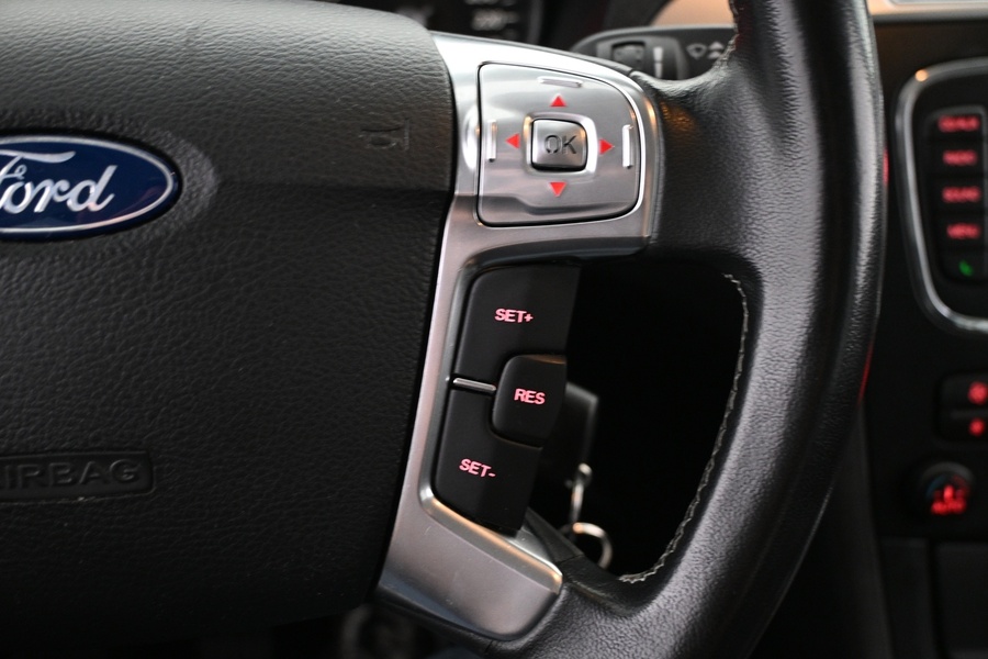 Ford Galaxy vaihtoauto