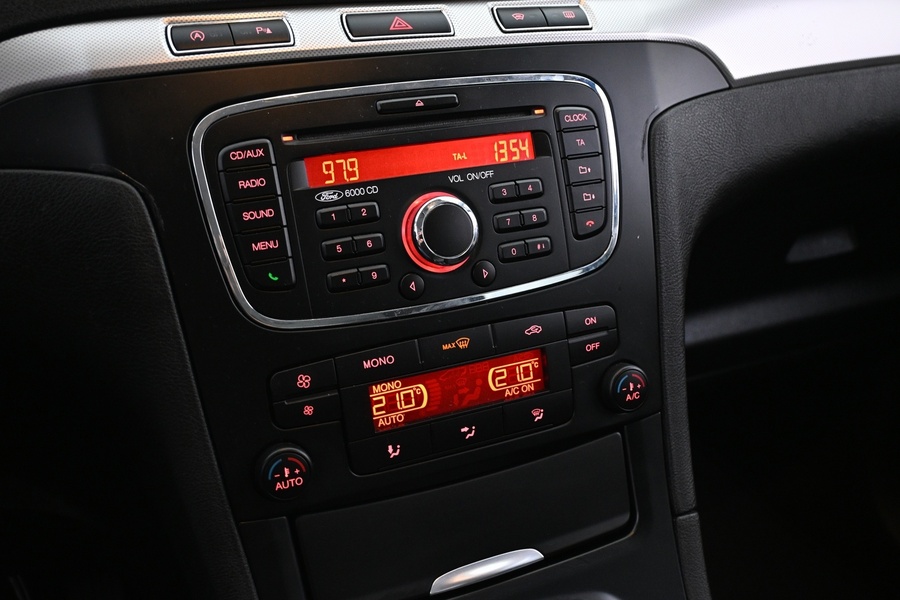 Ford Galaxy vaihtoauto