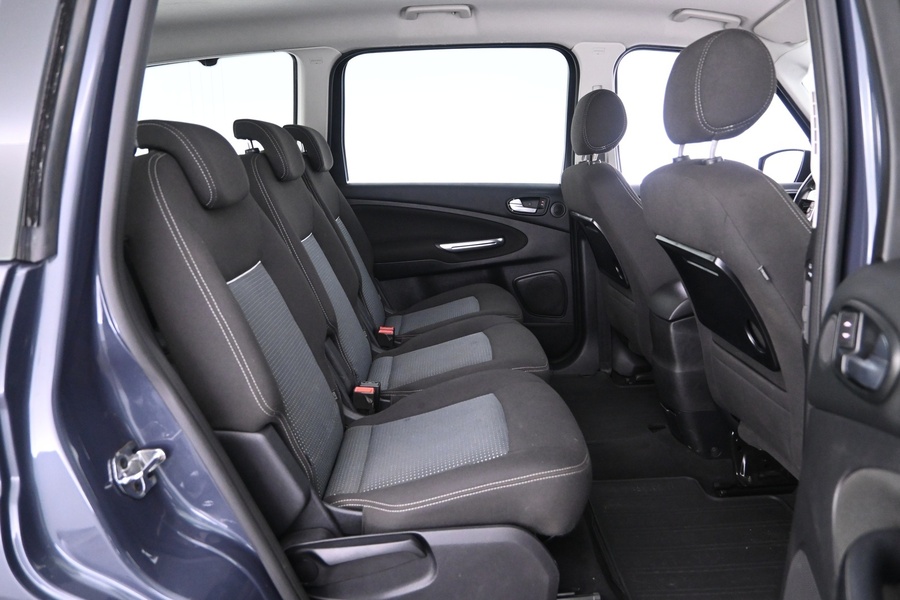 Ford Galaxy vaihtoauto