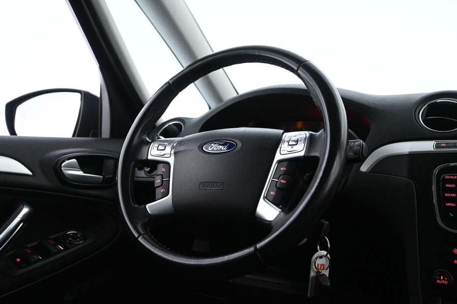 Ford Galaxy vaihtoauto