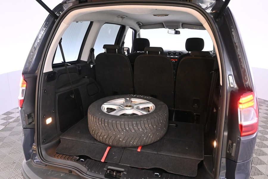 Ford Galaxy vaihtoauto