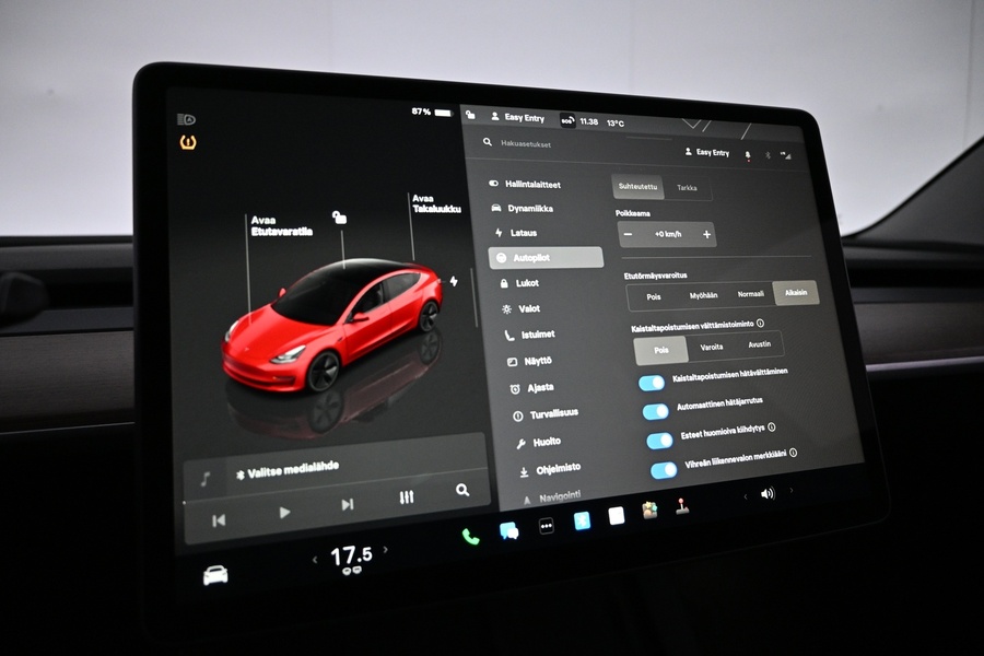 Tesla Model 3 vaihtoauto