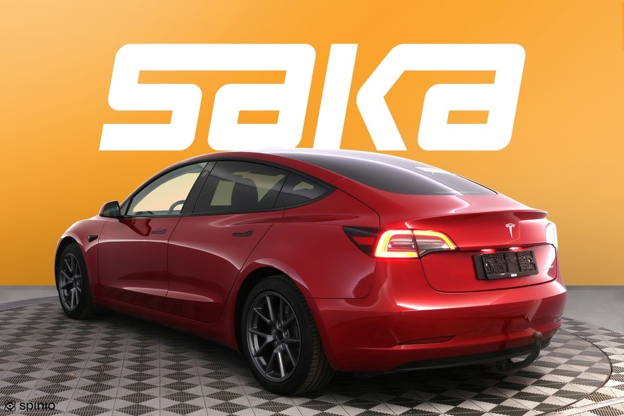 Tesla Model 3 vaihtoauto