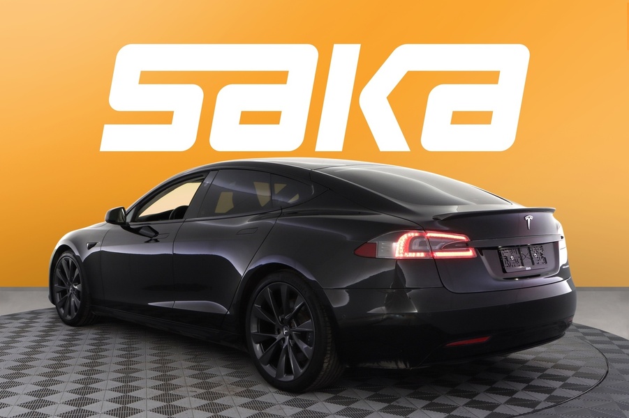 Tesla Model S vaihtoauto