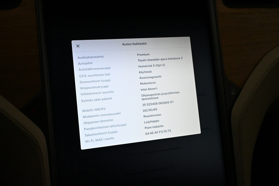 Tesla Model S vaihtoauto