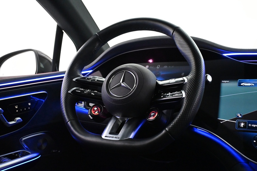 Mercedes-Benz EQE vaihtoauto