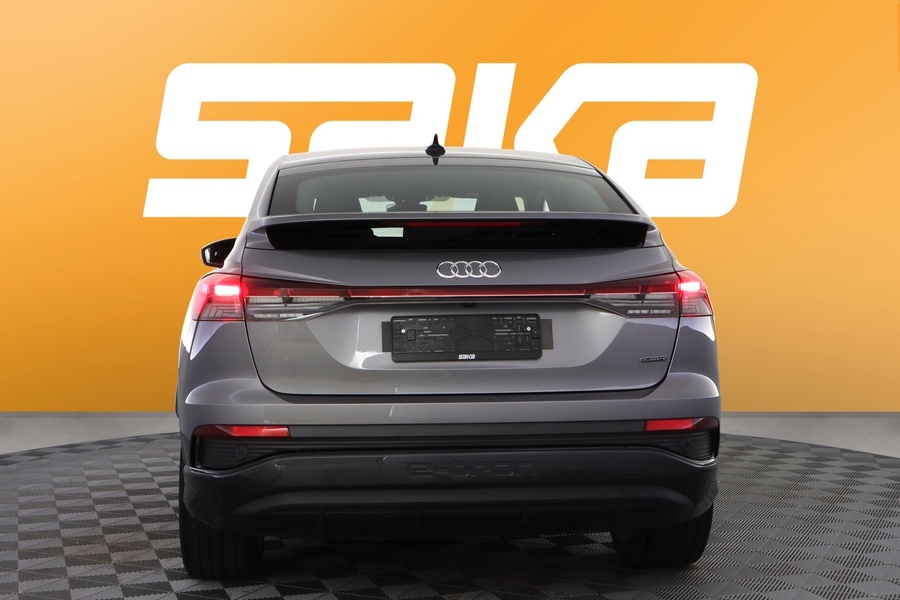 Audi Q4 e-tron vaihtoauto