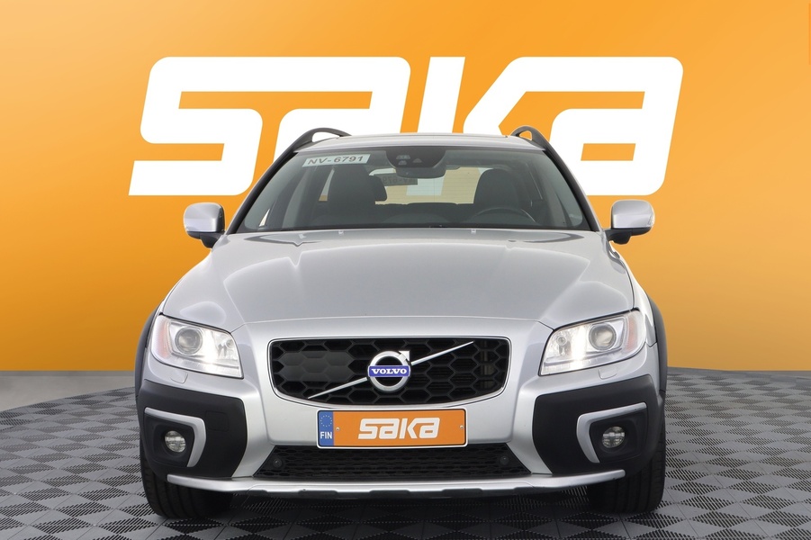 Volvo XC70 vaihtoauto