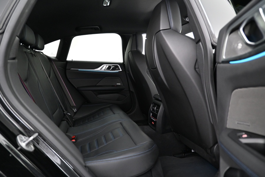 BMW i4 M50 vaihtoauto