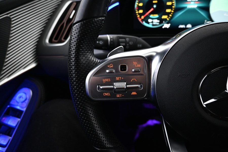 Mercedes-Benz EQC vaihtoauto