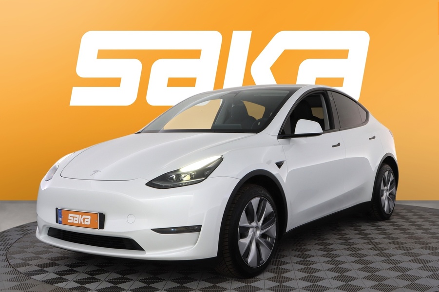 Tesla Model Y vaihtoauto