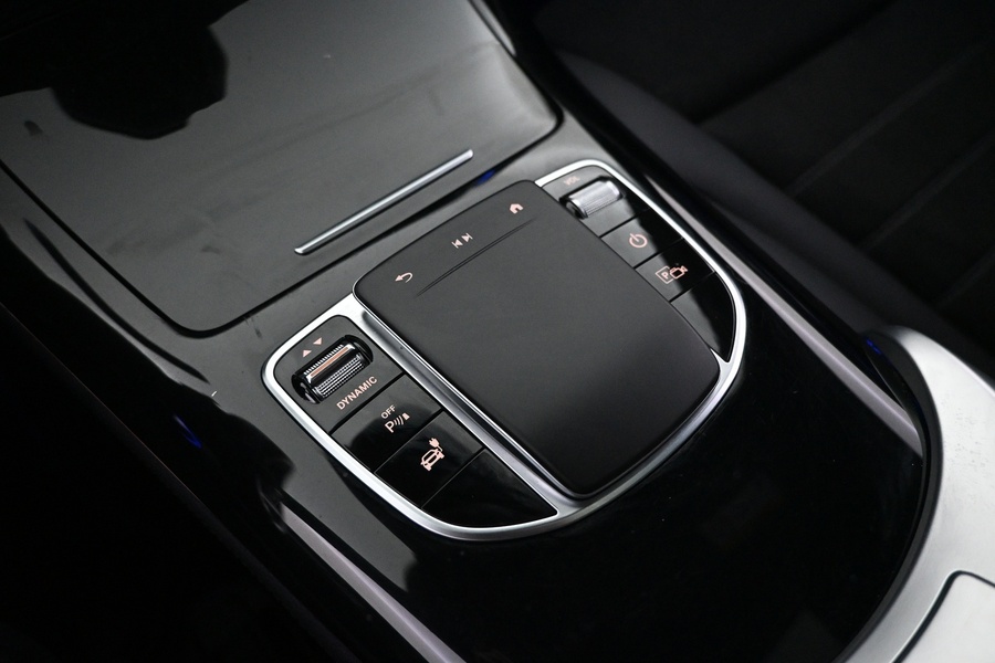 Mercedes-Benz EQC vaihtoauto