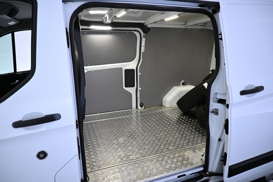 Ford Transit Custom vaihtoauto
