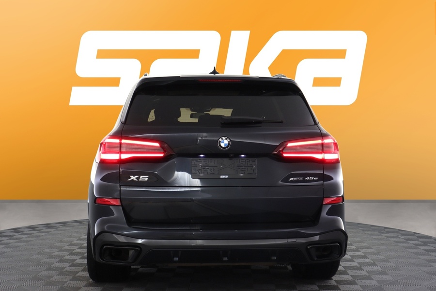BMW X5 vaihtoauto