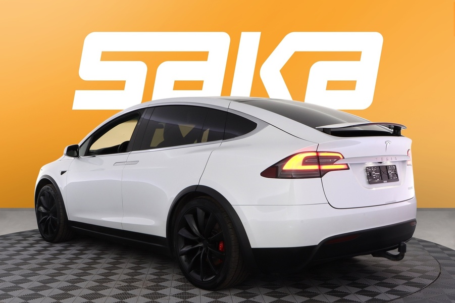 Tesla Model X vaihtoauto