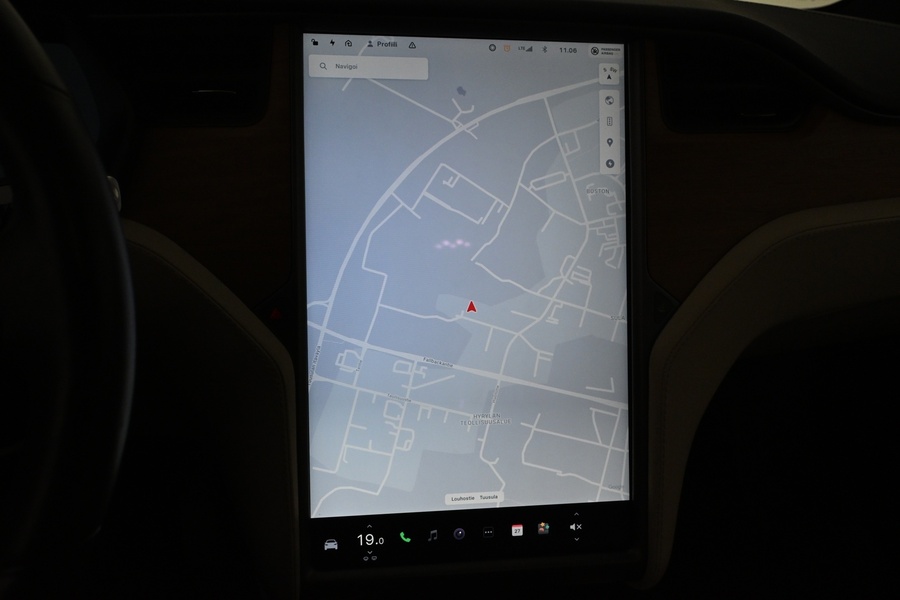 Tesla Model X vaihtoauto