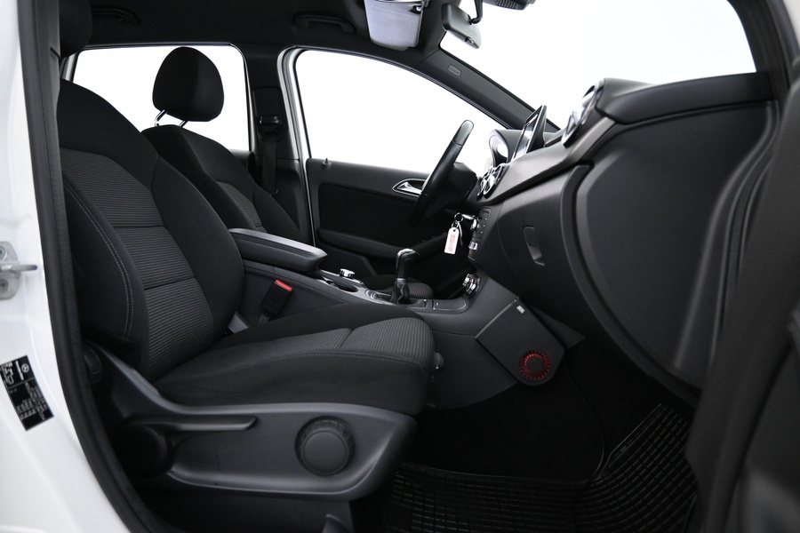 Mercedes-Benz B vaihtoauto