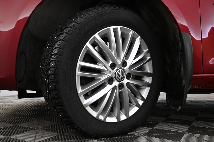 Volkswagen Caddy Maxi vaihtoauto