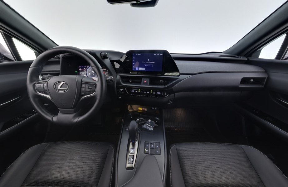 Lexus UX vaihtoauto