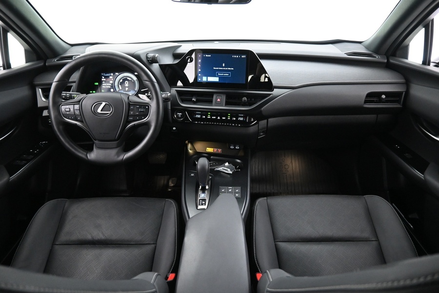 Lexus UX vaihtoauto