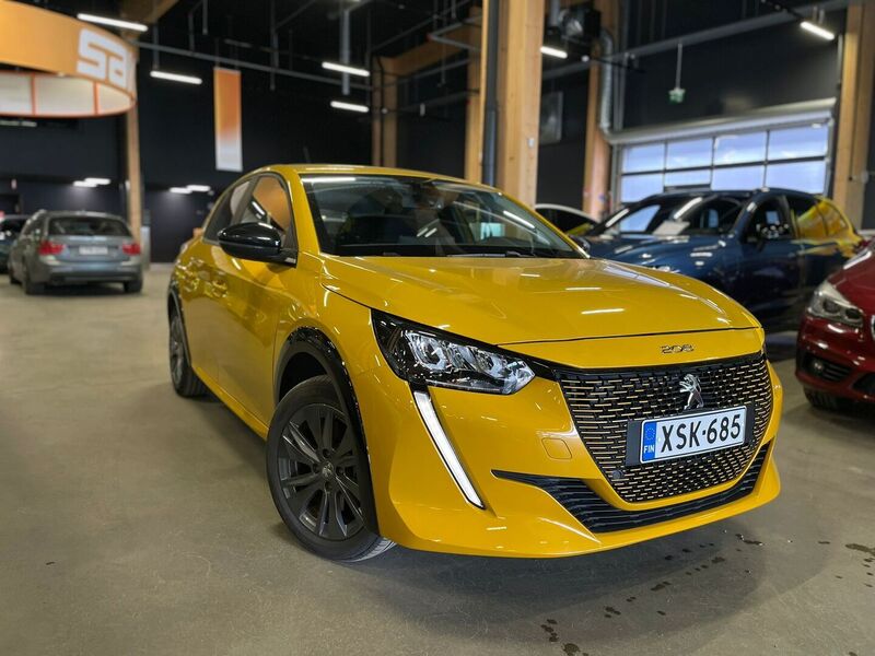 Peugeot e-208 vaihtoauto