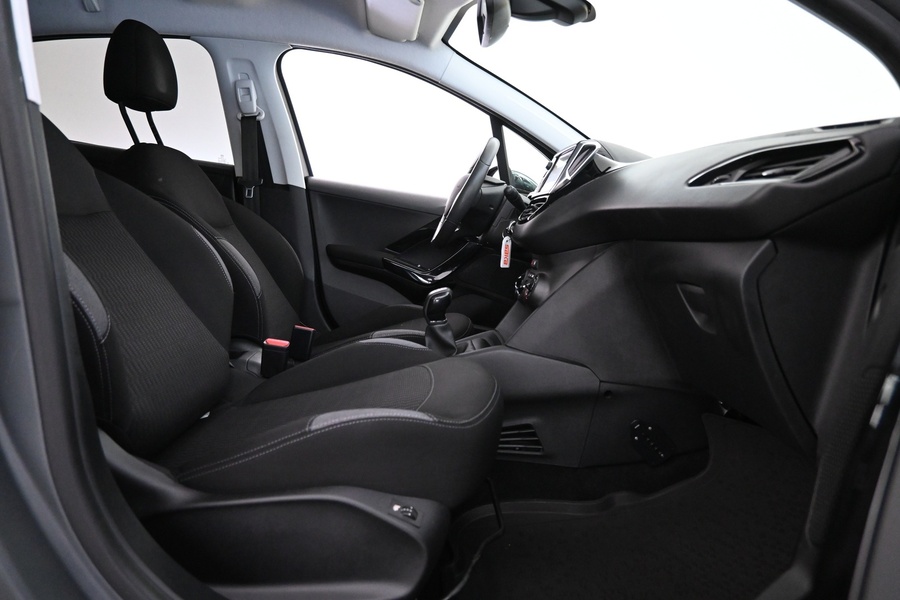 Peugeot 208 vaihtoauto