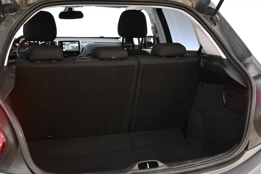 Peugeot 208 vaihtoauto