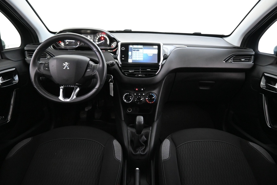 Peugeot 208 vaihtoauto