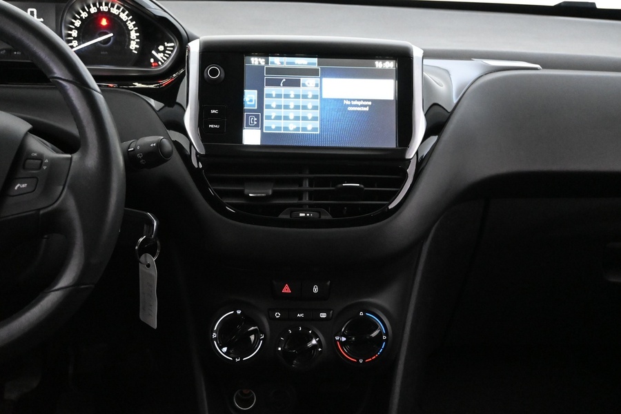 Peugeot 208 vaihtoauto