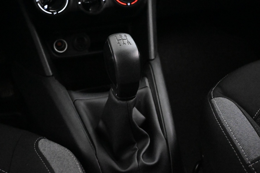 Peugeot 208 vaihtoauto