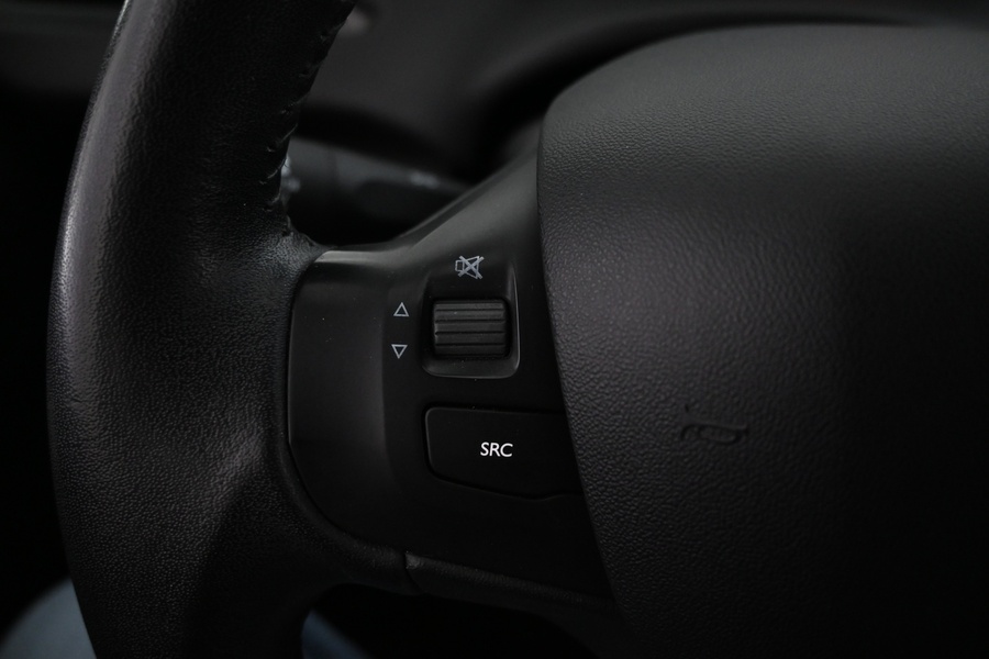 Peugeot 208 vaihtoauto