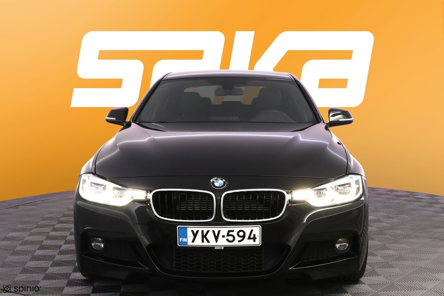 BMW 330 vaihtoauto