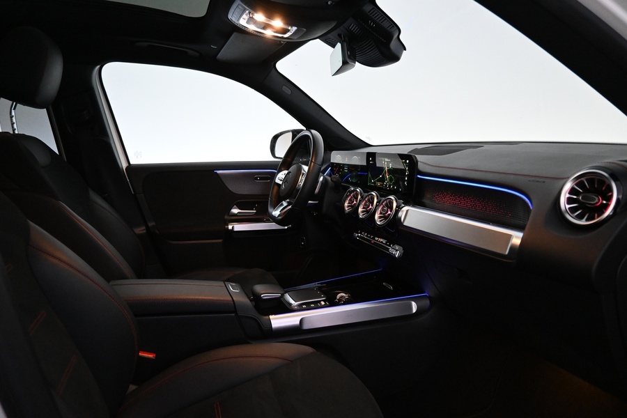 Mercedes-Benz EQB vaihtoauto