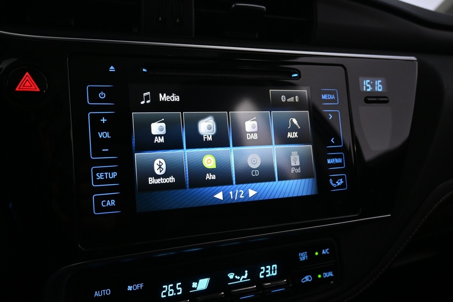 Toyota Auris vaihtoauto