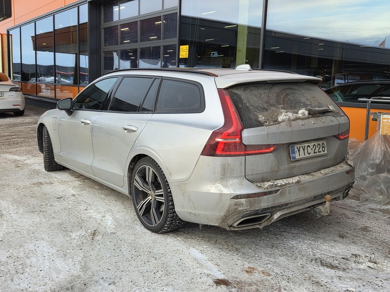 Volvo V60 vaihtoauto