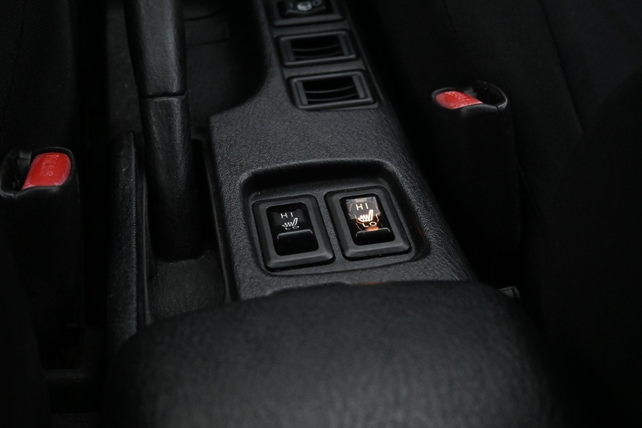 Mitsubishi Carisma vaihtoauto