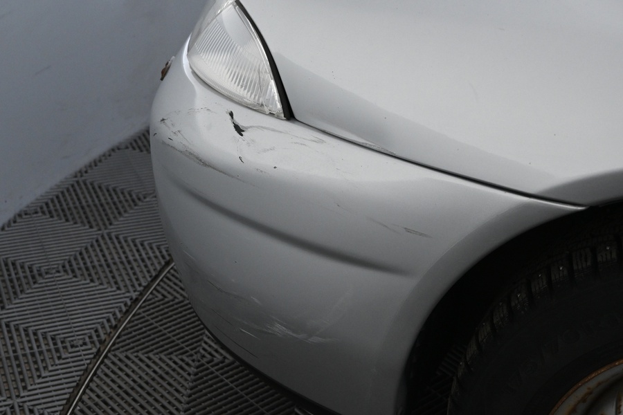 Mitsubishi Carisma vaihtoauto