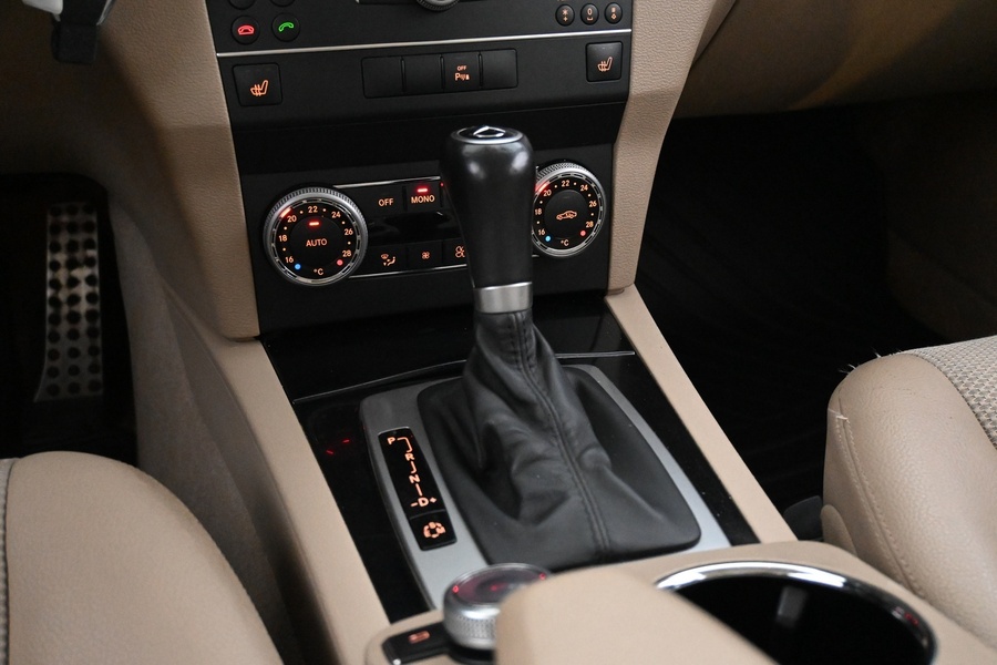 Mercedes-Benz GLK vaihtoauto