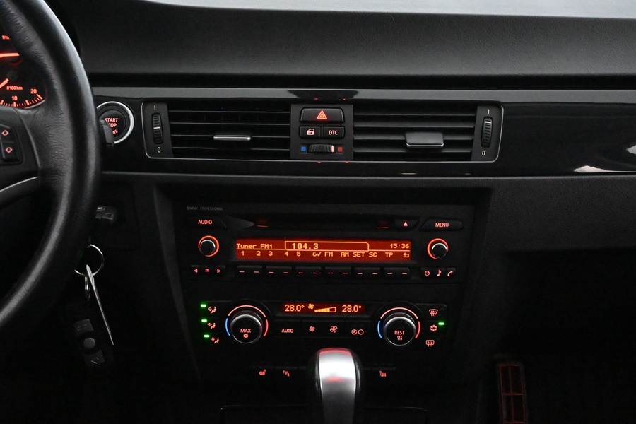 BMW 320 vaihtoauto