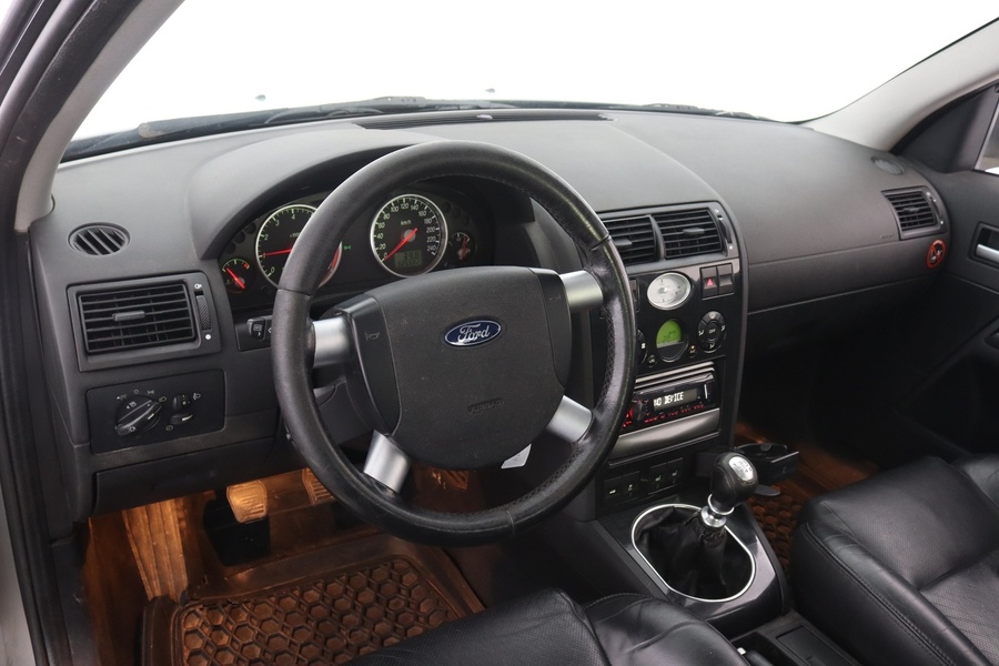 Ford Mondeo vaihtoauto