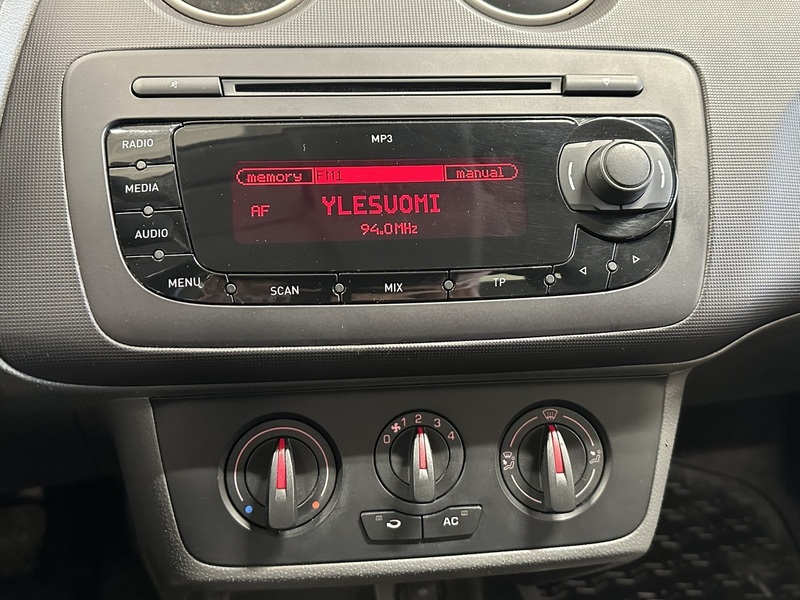 SEAT Ibiza SC vaihtoauto