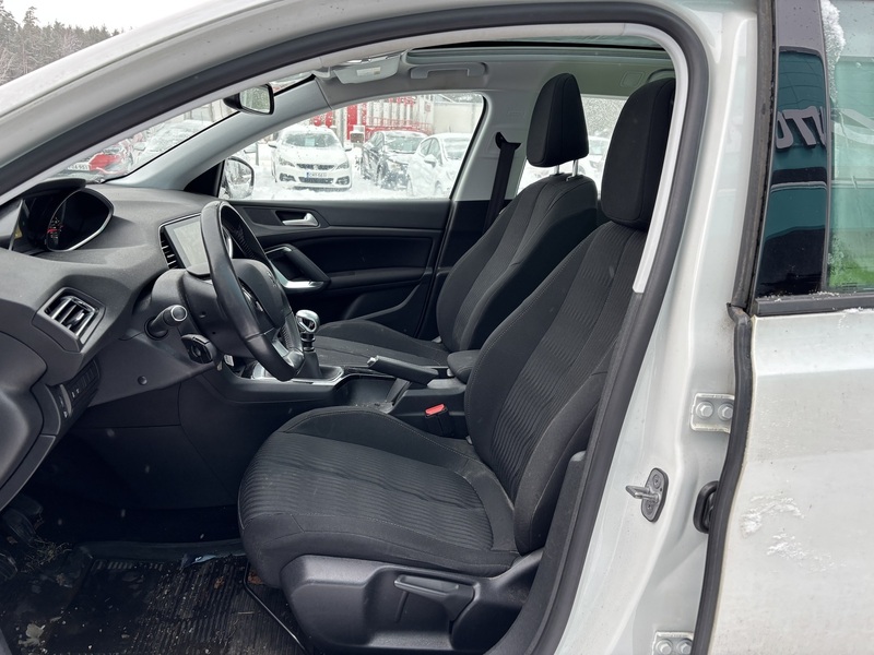 Peugeot 308 vaihtoauto