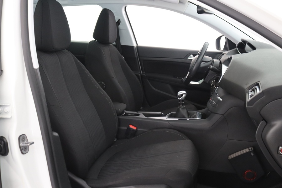 Peugeot 308 vaihtoauto