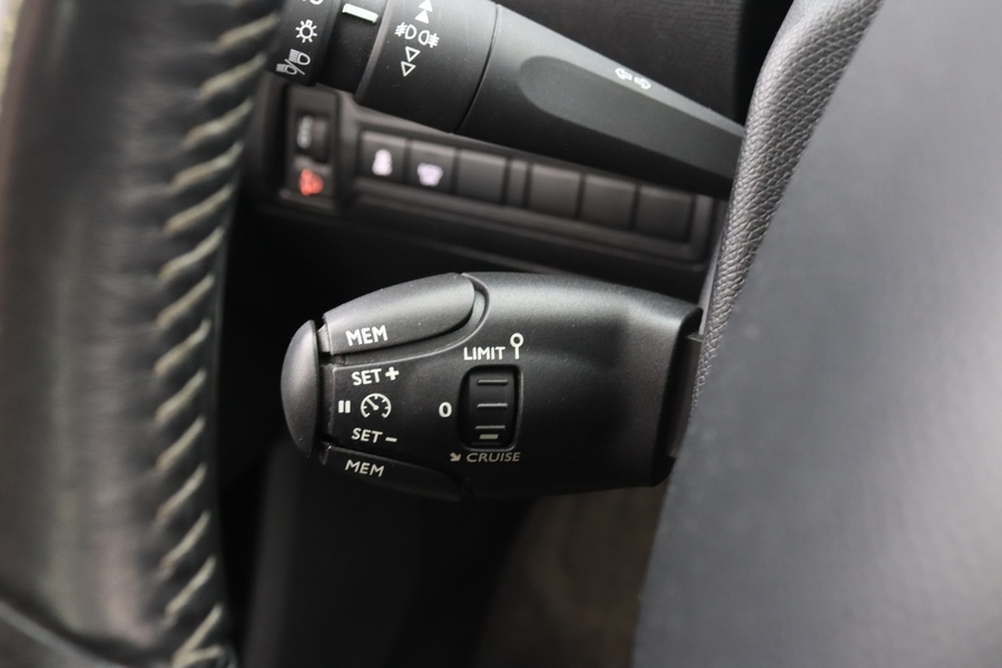 Peugeot 308 vaihtoauto