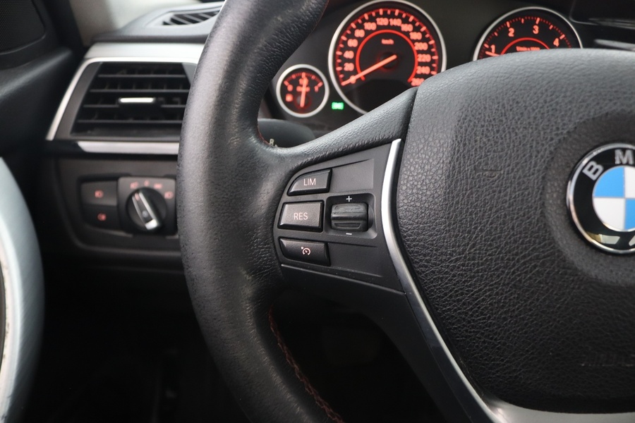 BMW 318 vaihtoauto