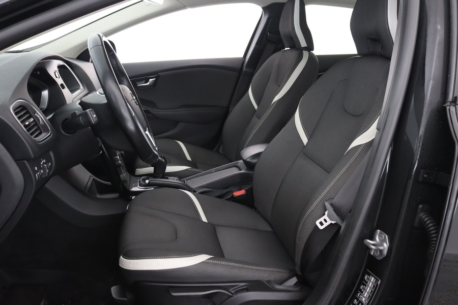 Volvo V40 vaihtoauto