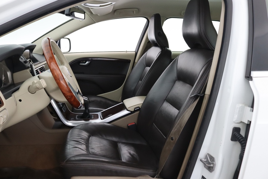 Volvo XC70 vaihtoauto